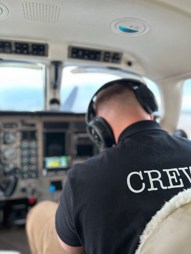 APEA Flight Academy Instagram - Pilotenausbildung und Flugtraining Einblicke